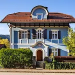 Im Blauen Haus Eg Lägenhet Garmisch-Partenkirchen